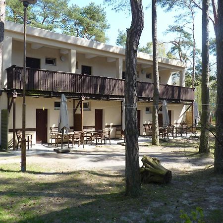 Osrodek Wypoczynkowy W Sosnowym Lesie Hotel Miedzywodzie Exterior photo