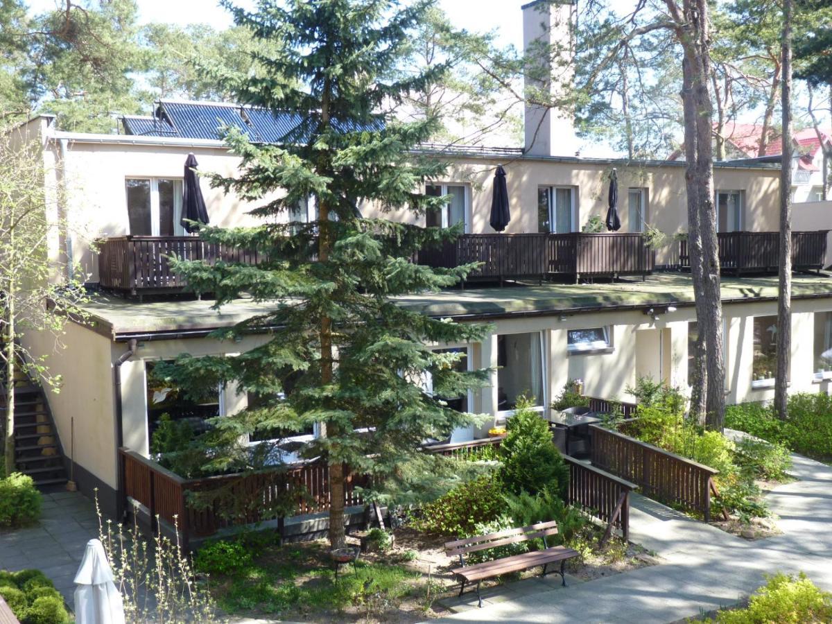 Osrodek Wypoczynkowy W Sosnowym Lesie Hotel Miedzywodzie Exterior photo