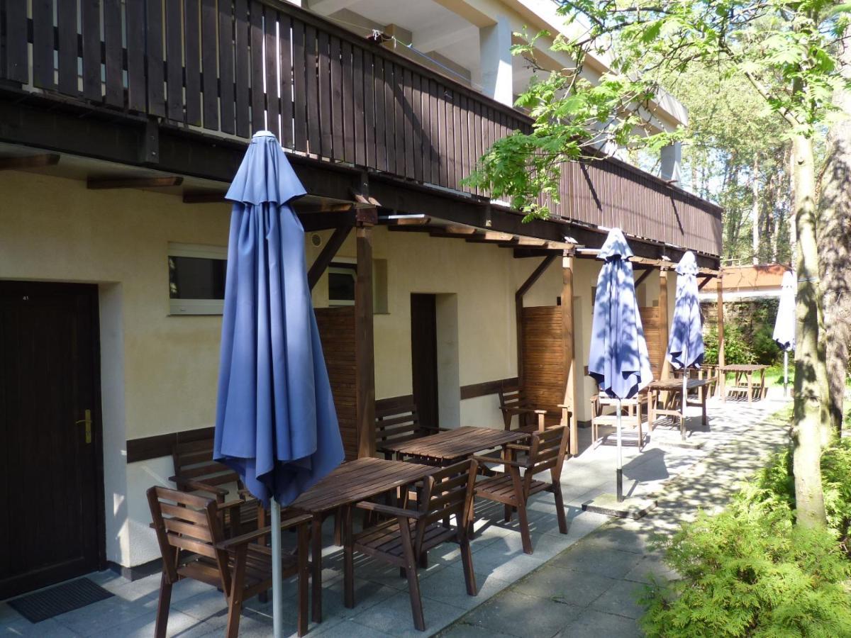 Osrodek Wypoczynkowy W Sosnowym Lesie Hotel Miedzywodzie Exterior photo