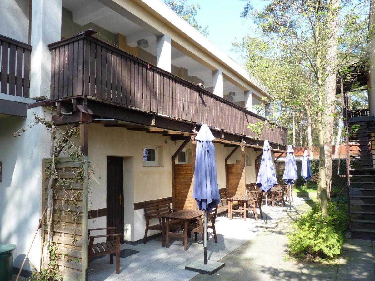 Osrodek Wypoczynkowy W Sosnowym Lesie Hotel Miedzywodzie Exterior photo